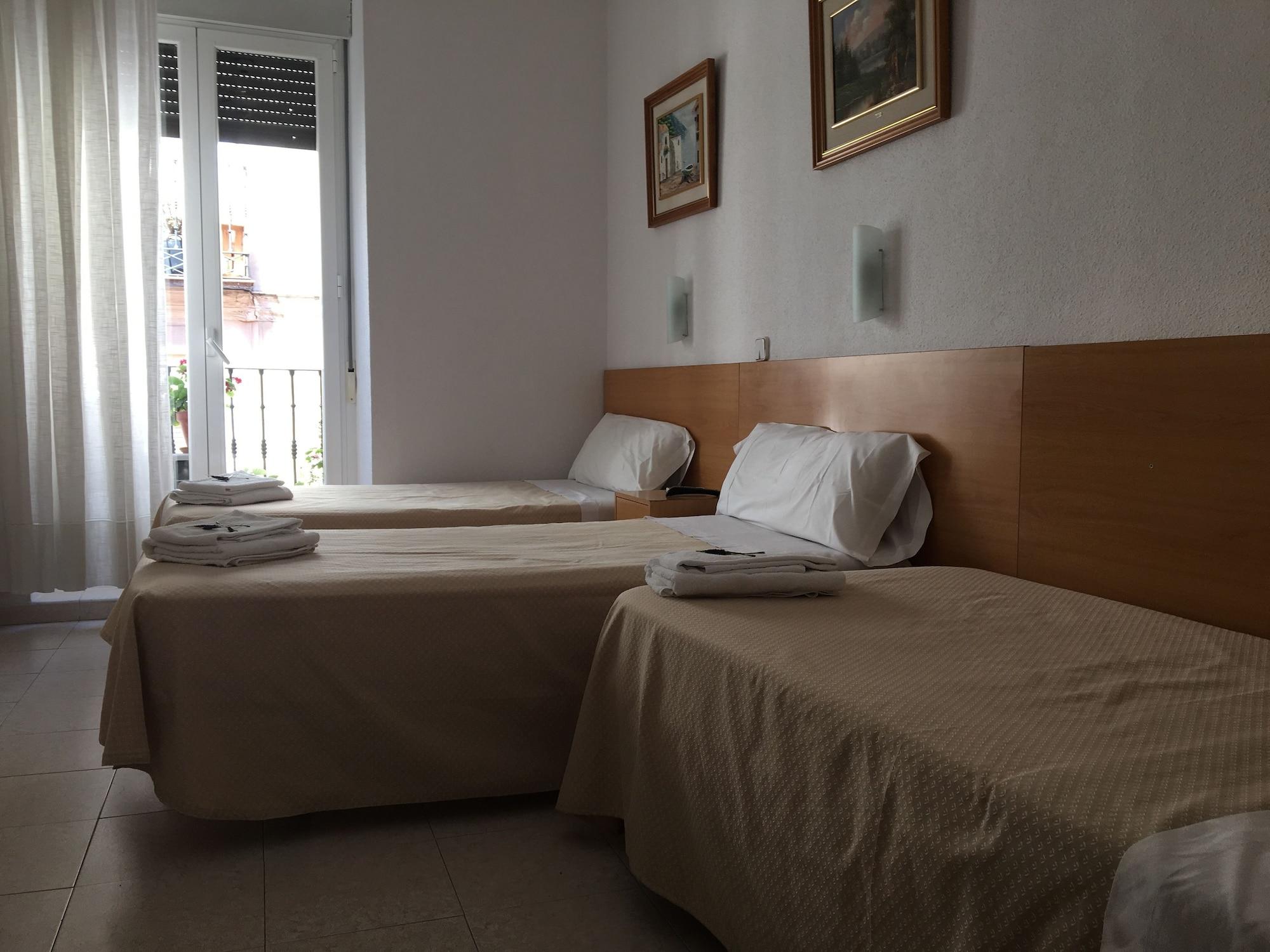 Hostal Lido Madrid Bagian luar foto