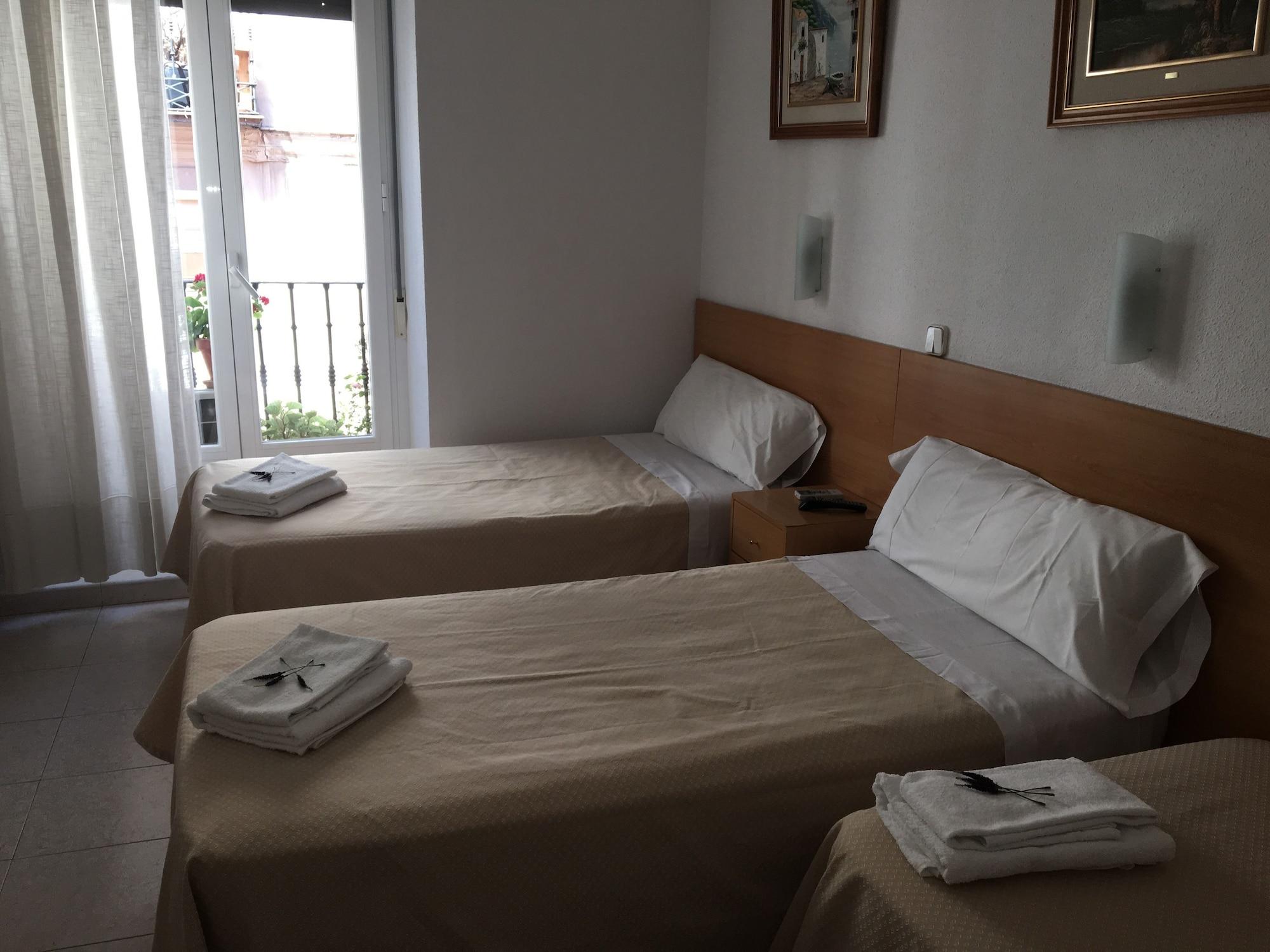 Hostal Lido Madrid Bagian luar foto