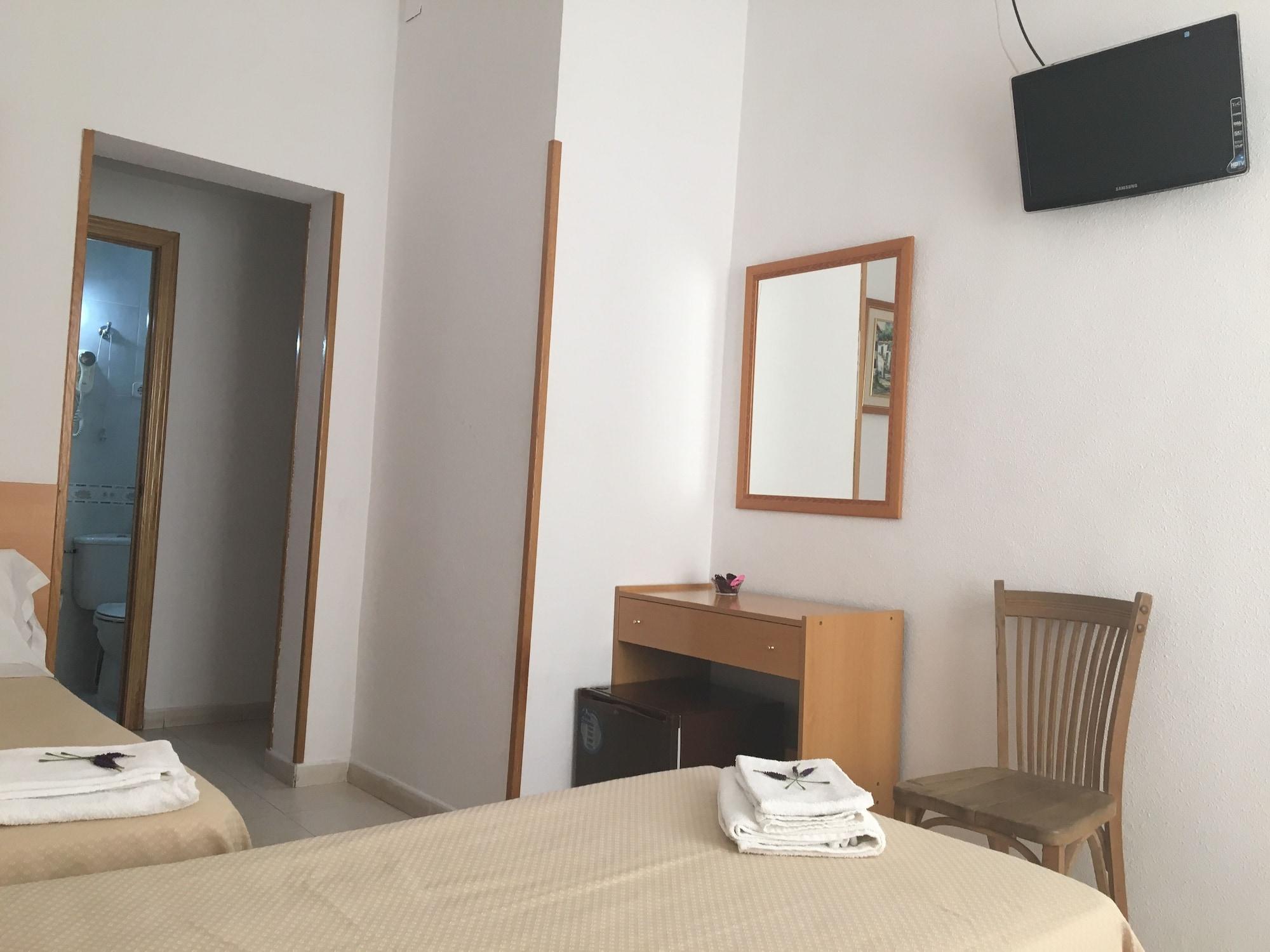 Hostal Lido Madrid Bagian luar foto