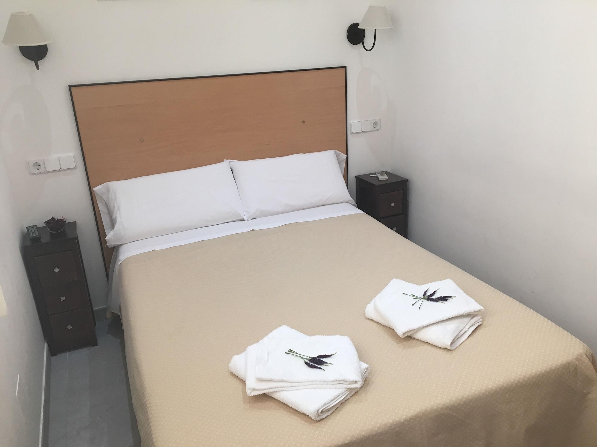 Hostal Lido Madrid Bagian luar foto