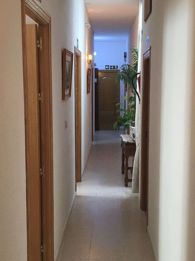Hostal Lido Madrid Bagian luar foto